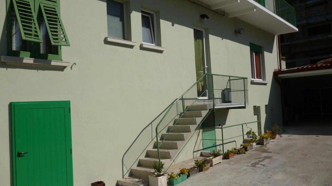 Gorizia Vacanze Appartamento In Villa Con Parcheggio ภายนอก รูปภาพ